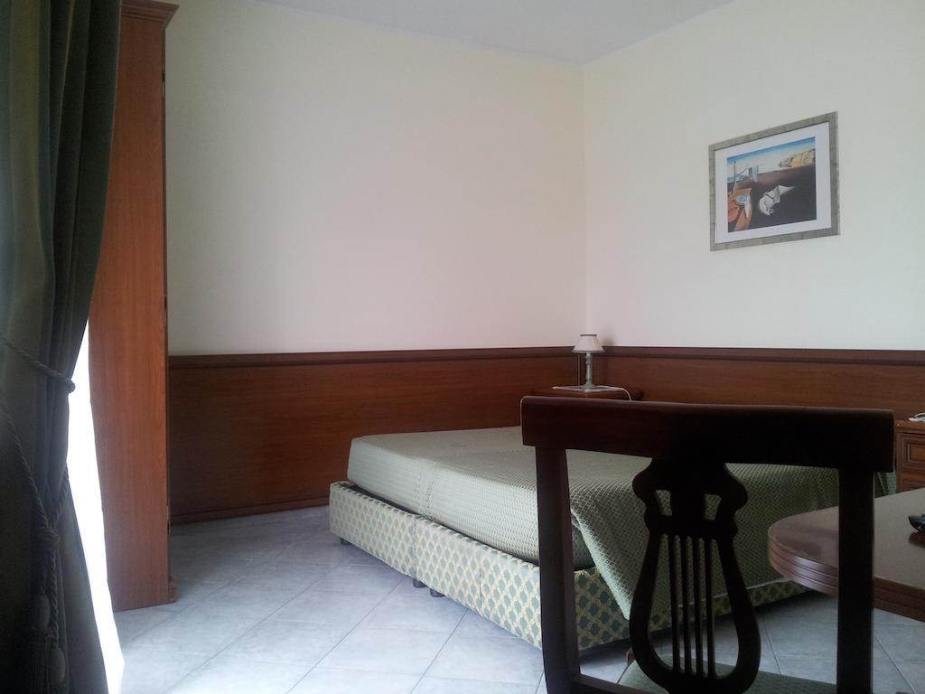 Hotel Octavia Roma Ngoại thất bức ảnh