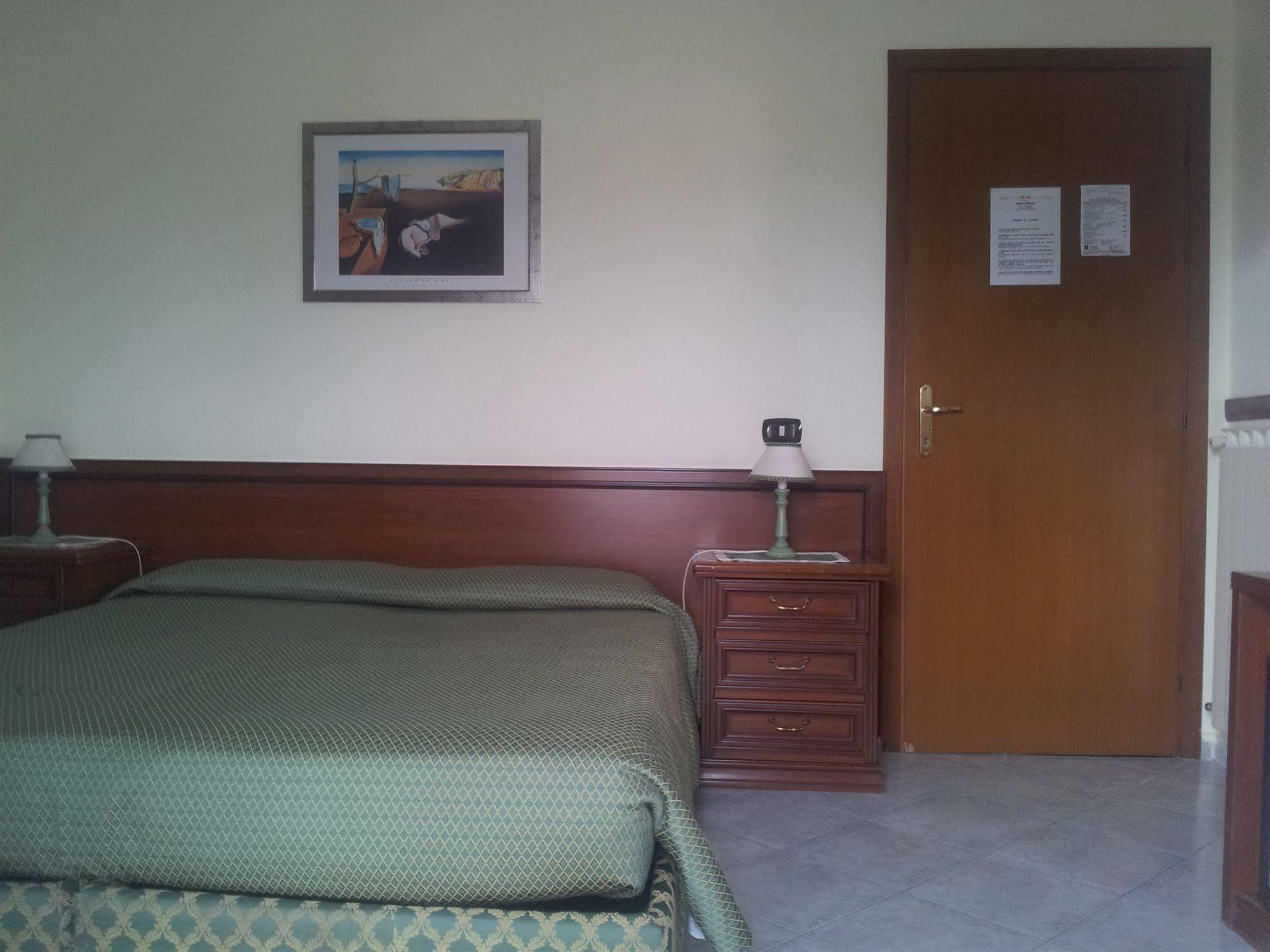 Hotel Octavia Roma Ngoại thất bức ảnh