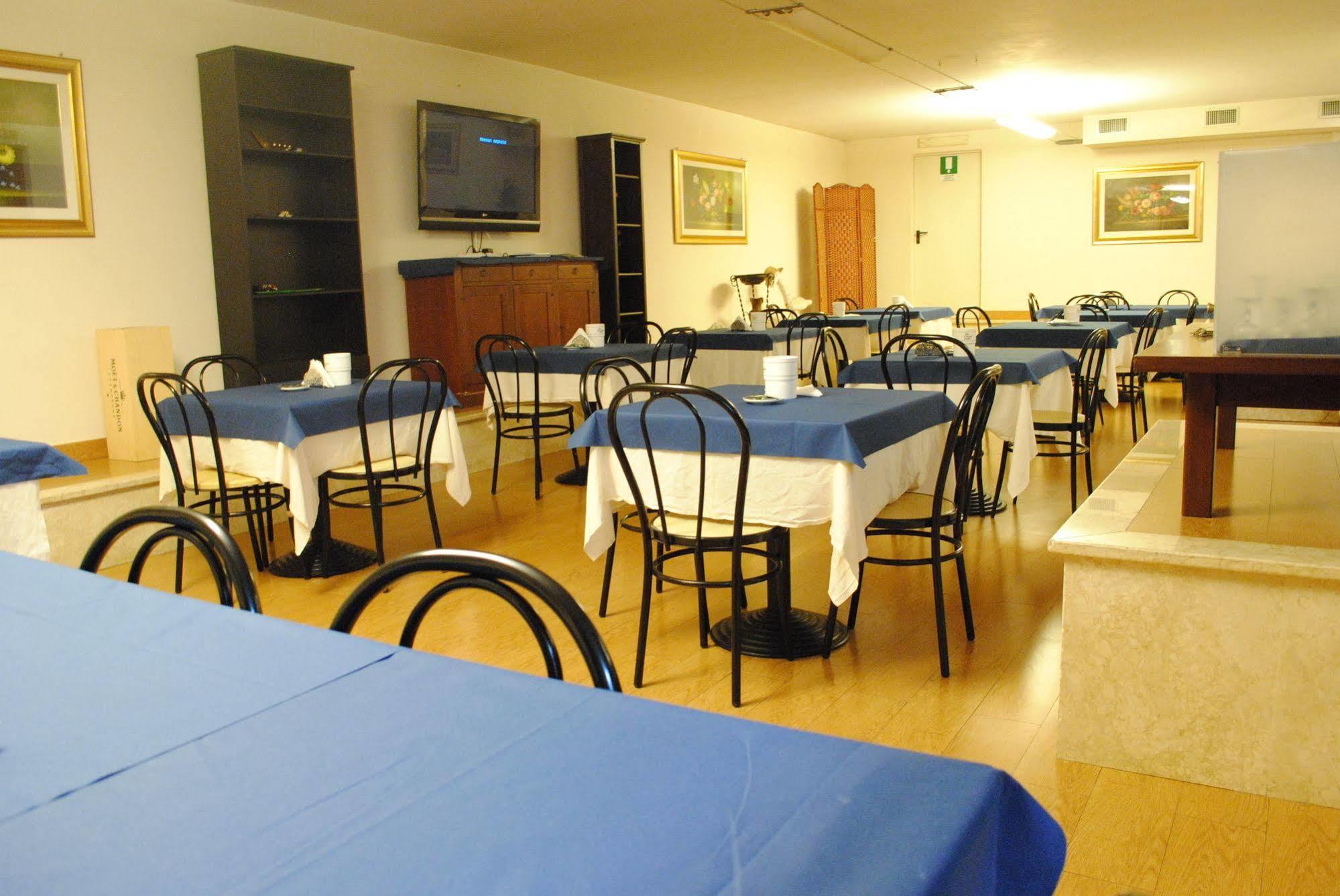 Hotel Octavia Roma Ngoại thất bức ảnh